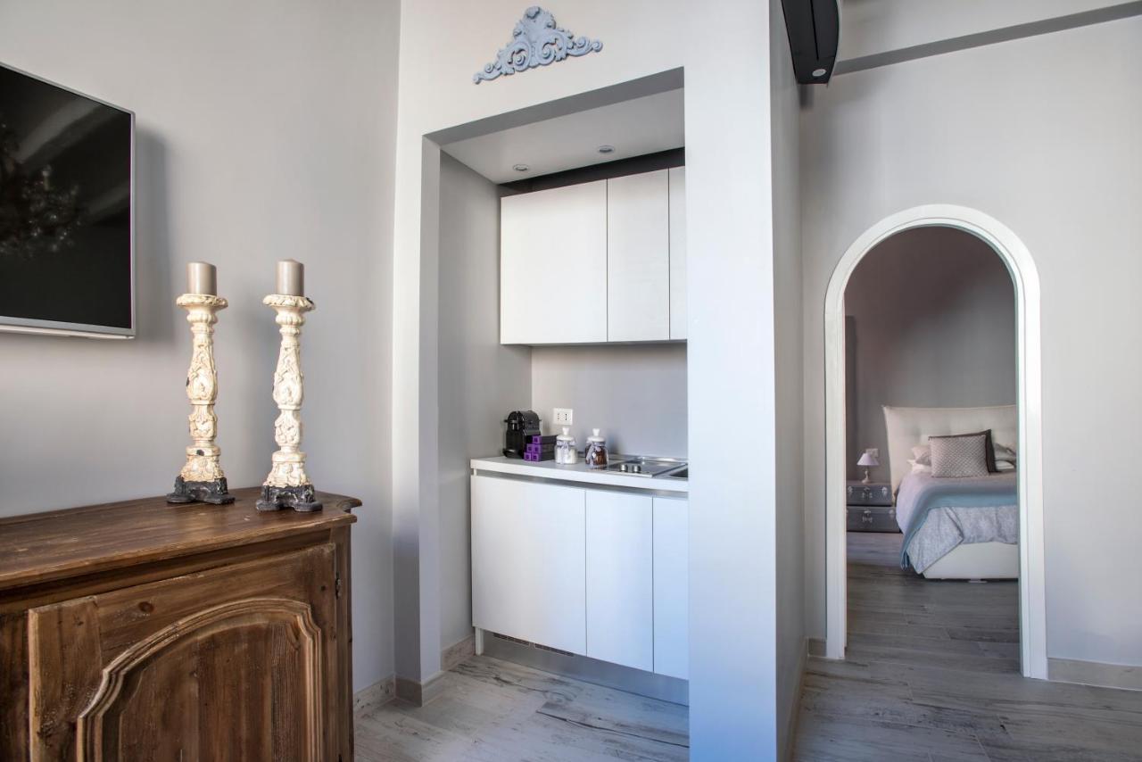 Trevi Luxury Maison Rome Bagian luar foto