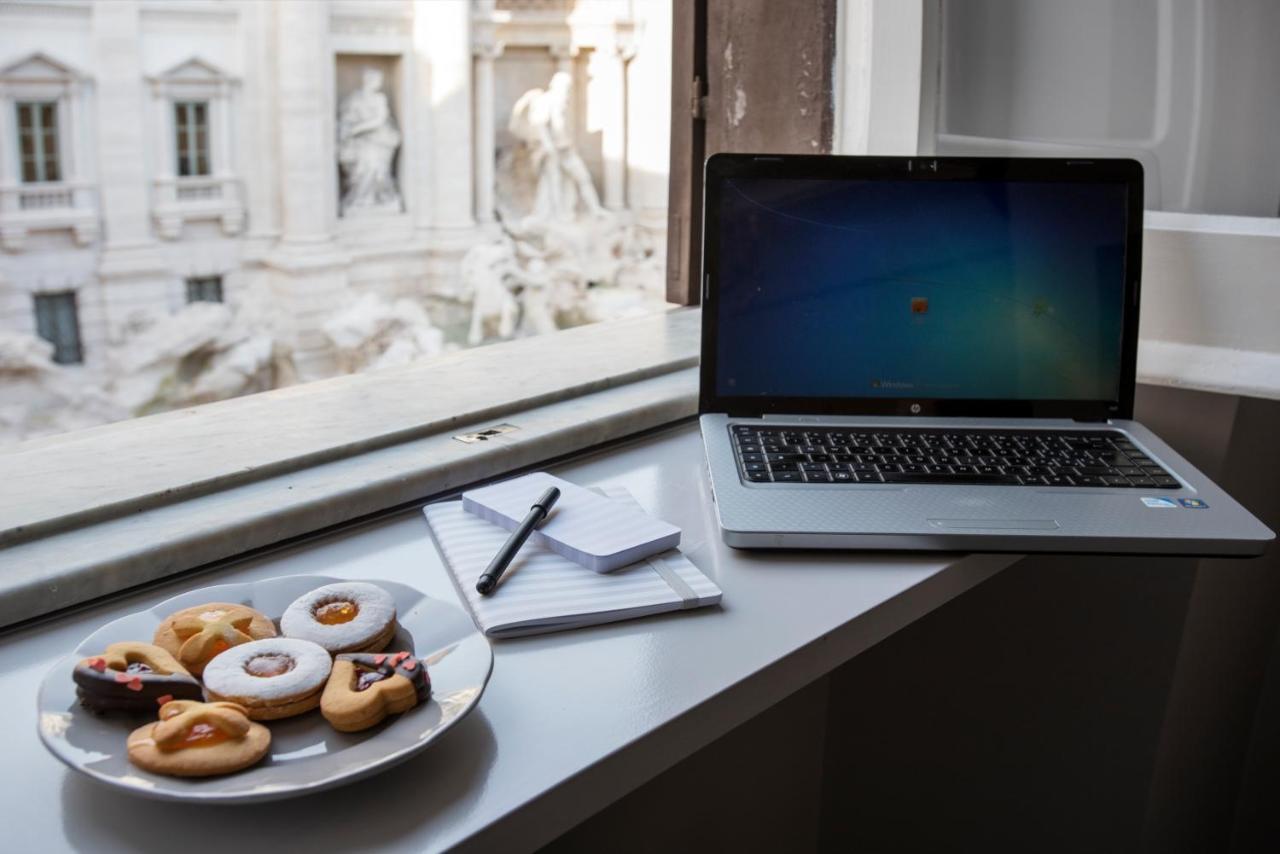 Trevi Luxury Maison Rome Bagian luar foto