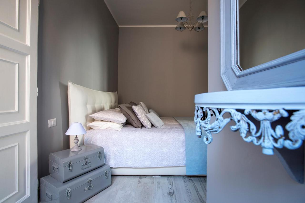 Trevi Luxury Maison Rome Bagian luar foto