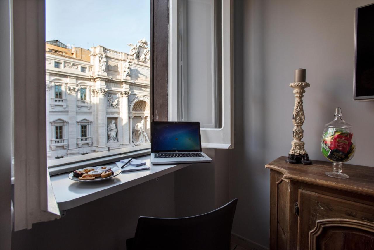 Trevi Luxury Maison Rome Bagian luar foto