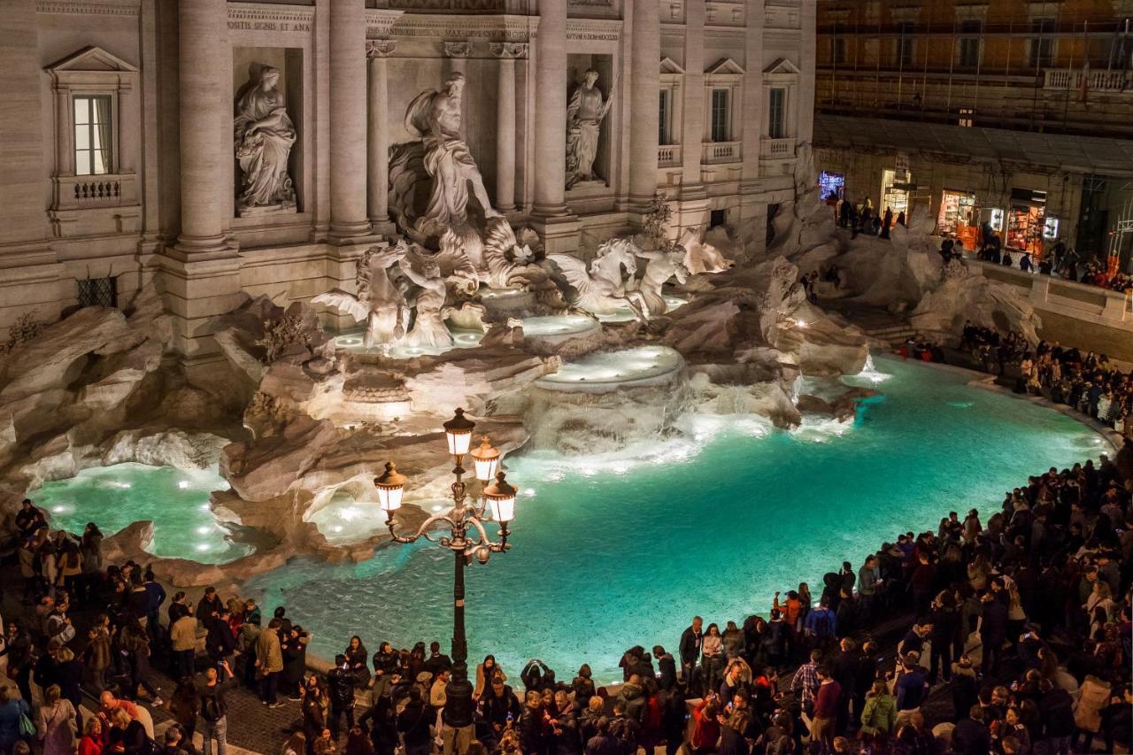 Trevi Luxury Maison Rome Bagian luar foto