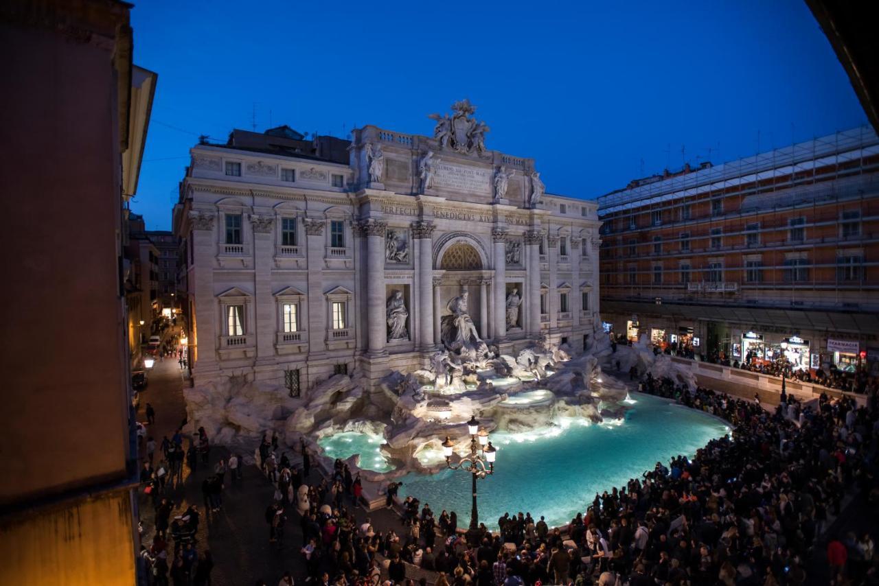 Trevi Luxury Maison Rome Bagian luar foto